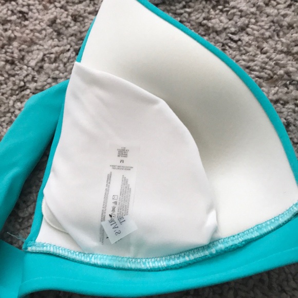 Victoria’s Secret Bathing Suit Top - Picture 4 of 4